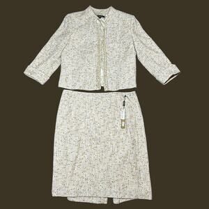 Tahari Arthur S. Levine Luxe Tweed Blazer Skirt Suit Set NWOT/NWT Size 14 / 16
